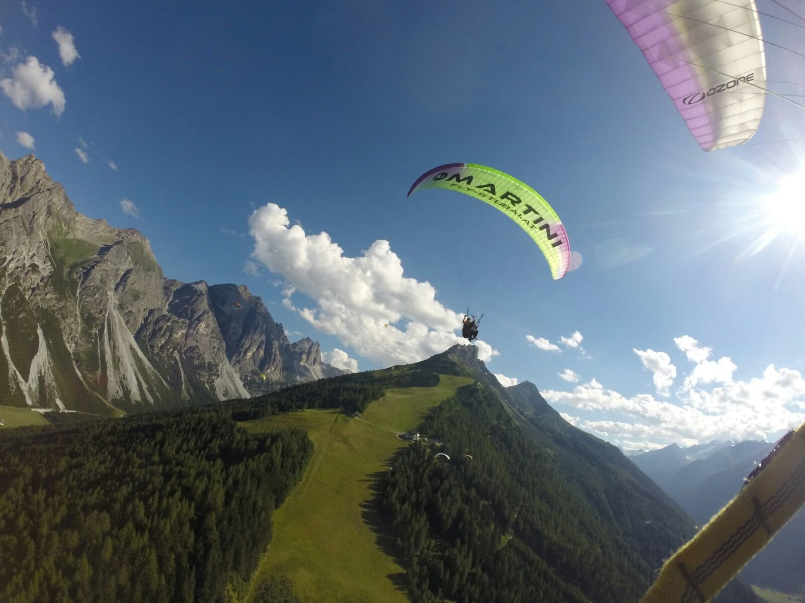 Höhenflug Paragliding Elfer in Neustift im Stubaital, Tirol